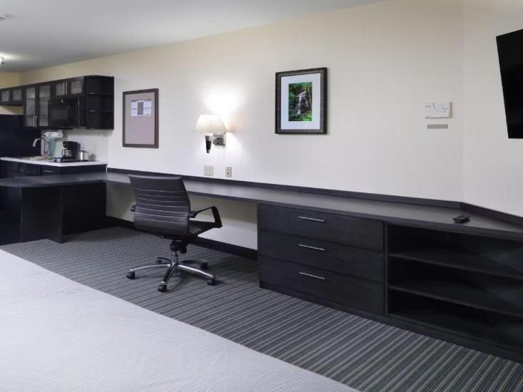 Candlewood Suites - Newark South - University Area By Ihg Exteriör bild